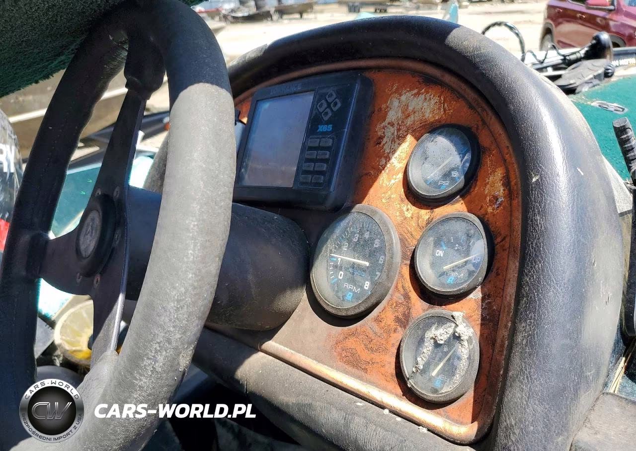 1999 Ranger 518Svx Boat VIN:RNG5Y016J899 - 8