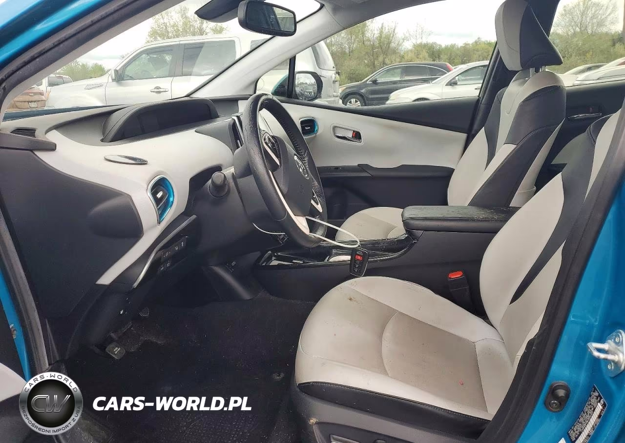 2017 Toyota Prius Prime Advanced VIN:JTDKARFP8H3044420 - 7