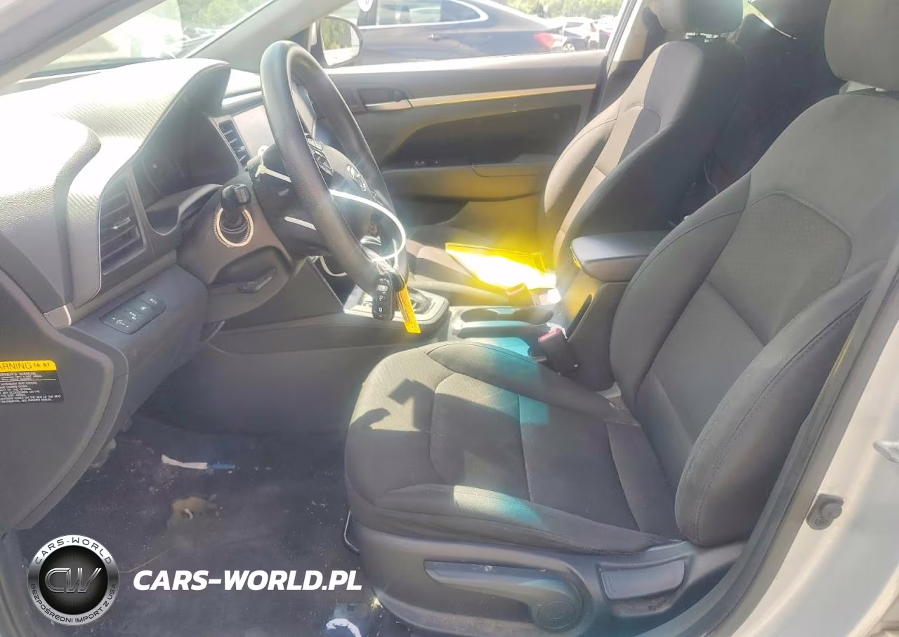 2019 Hyundai Elantra Sel VIN:5NPD84LF4KH419329 - 7