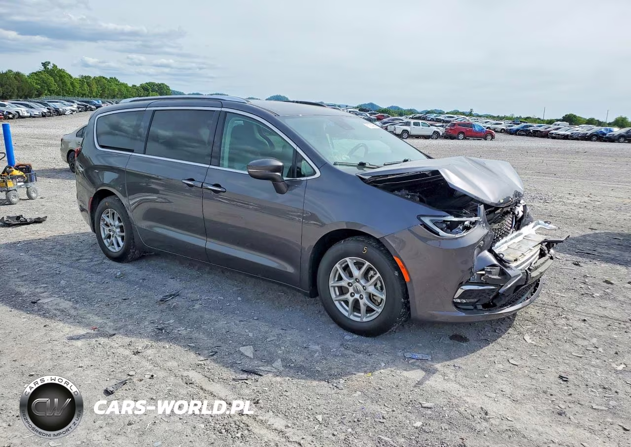 2021 Chrysler Pacifica Touring L VIN:2C4RC1BG2MR601002 - 4