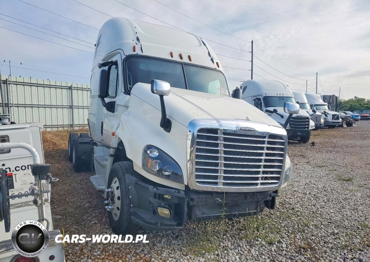 2012 Freightliner Cascadia Semi Truck