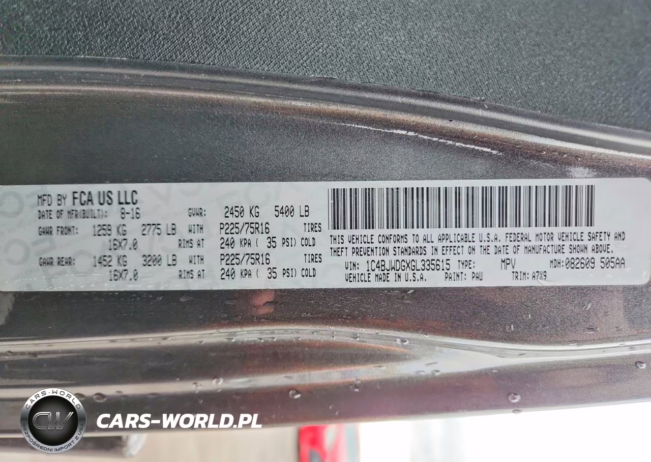 2016 Jeep Wrangler Unlimited Sport VIN:1C4BJWDGXGL335615 - 13