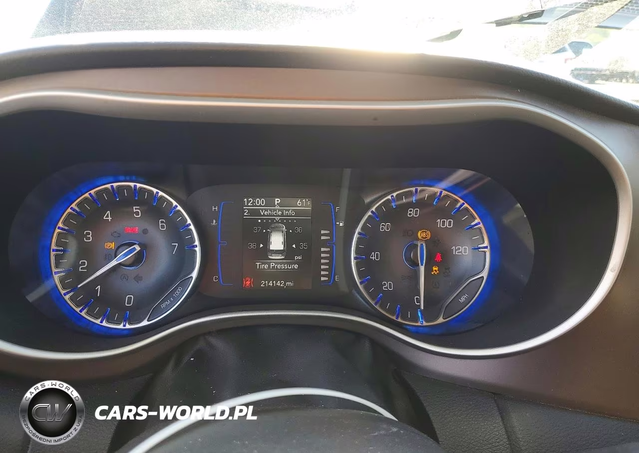 2021 Chrysler Voyager Lxi VIN:2C4RC1DG0MR515202 - 9