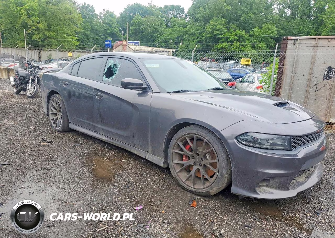 2017 Dodge Charger R VIN:2C3CDXGJXHH556689 - 4
