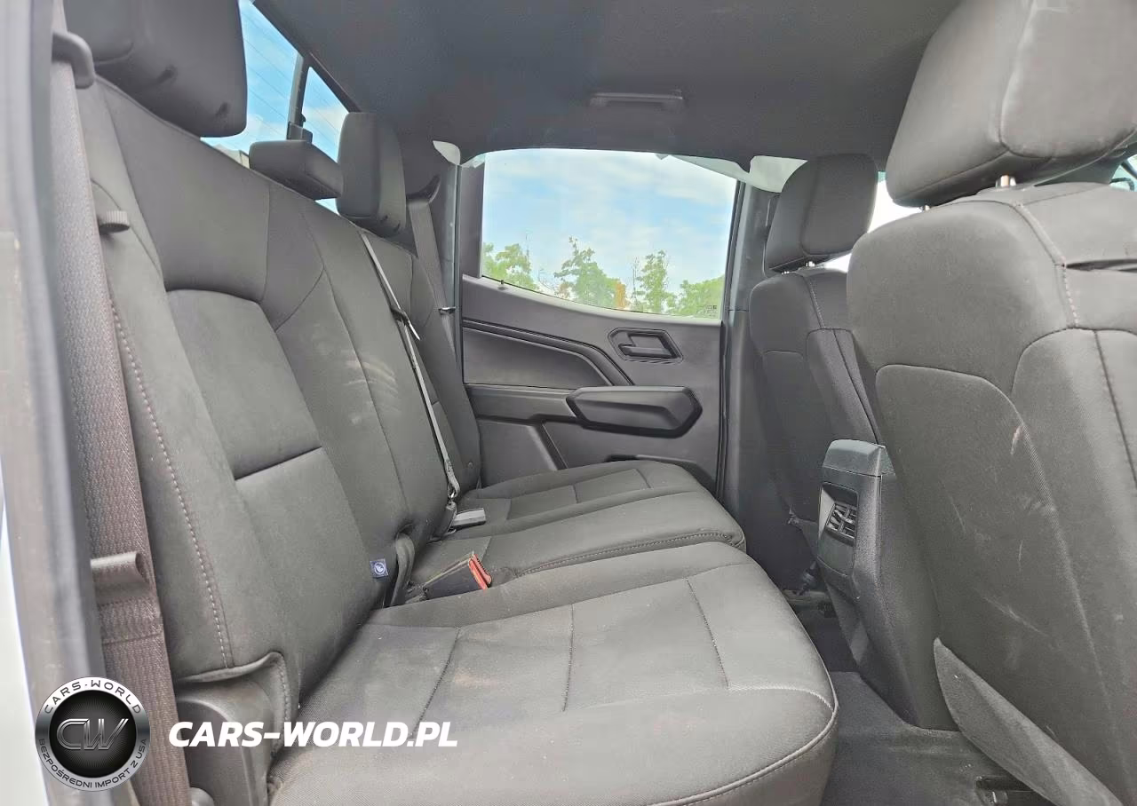 2025 Chevrolet Colorado VIN:1GCPTBEK9S1137074 - 10