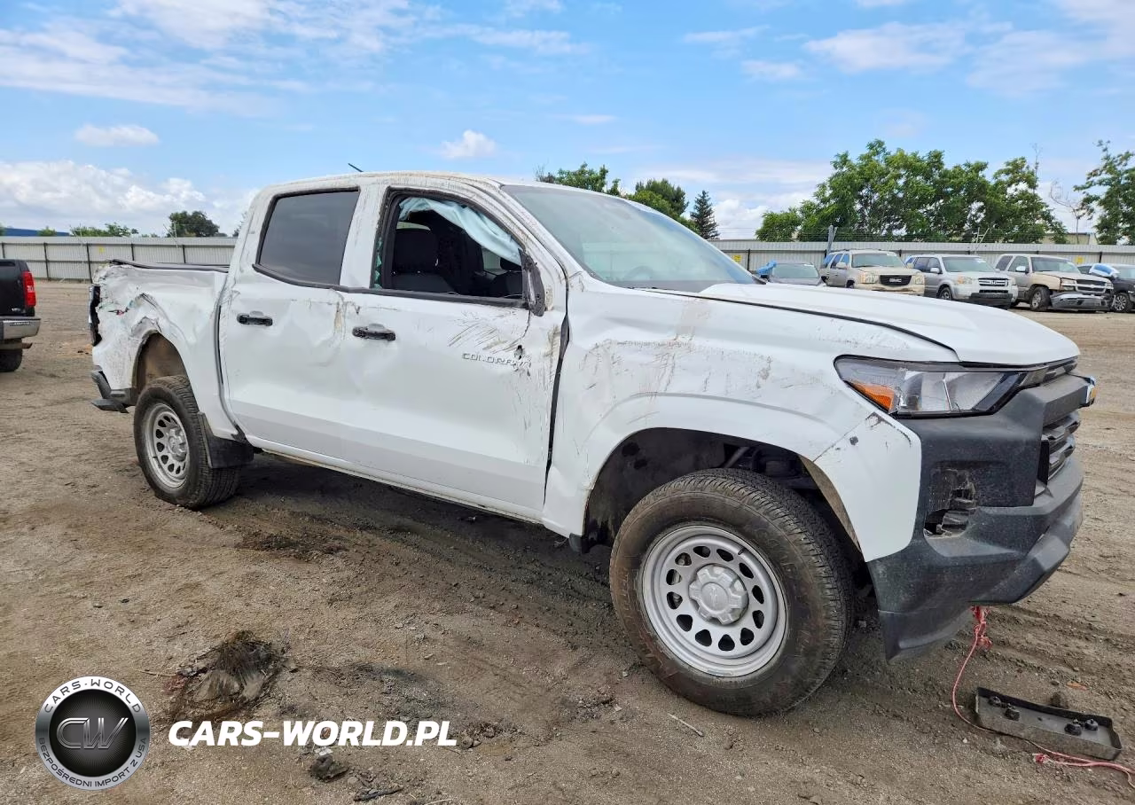 2025 Chevrolet Colorado VIN:1GCPTBEK9S1137074 - 4