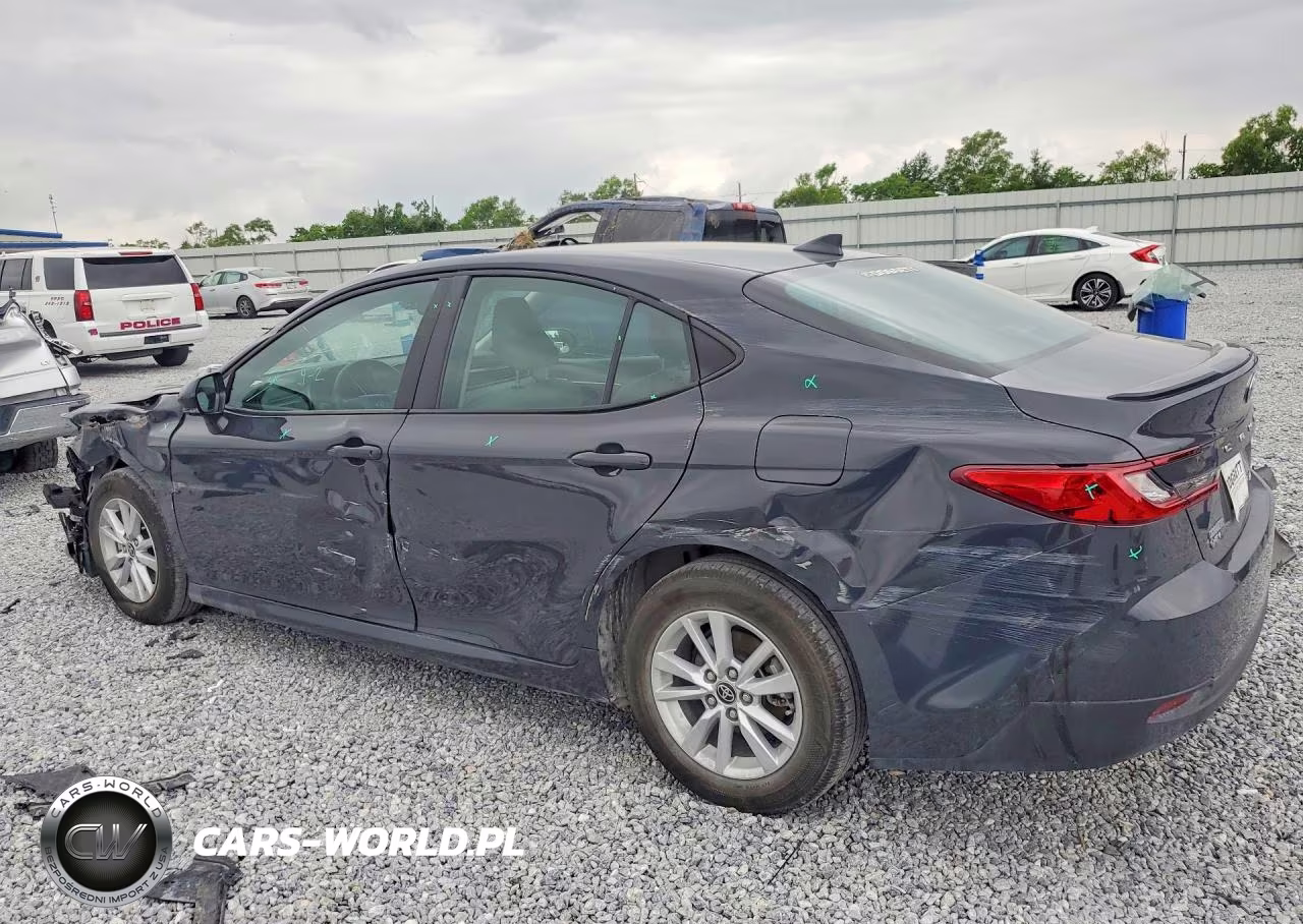 2025 Toyota Camry Le VIN:4T1DAACK0SU062121 - 2