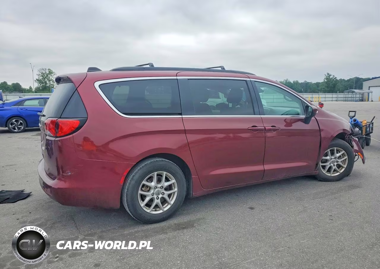 2021 Chrysler Voyager Lxi VIN:2C4RC1DG8MR532202 - 3