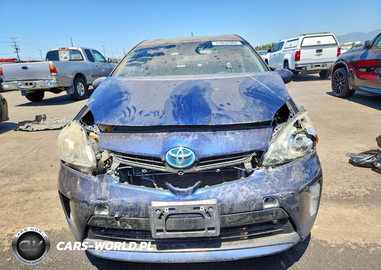 2015 Toyota Prius Three VIN:JTDKN3DU2F0448239 - 5