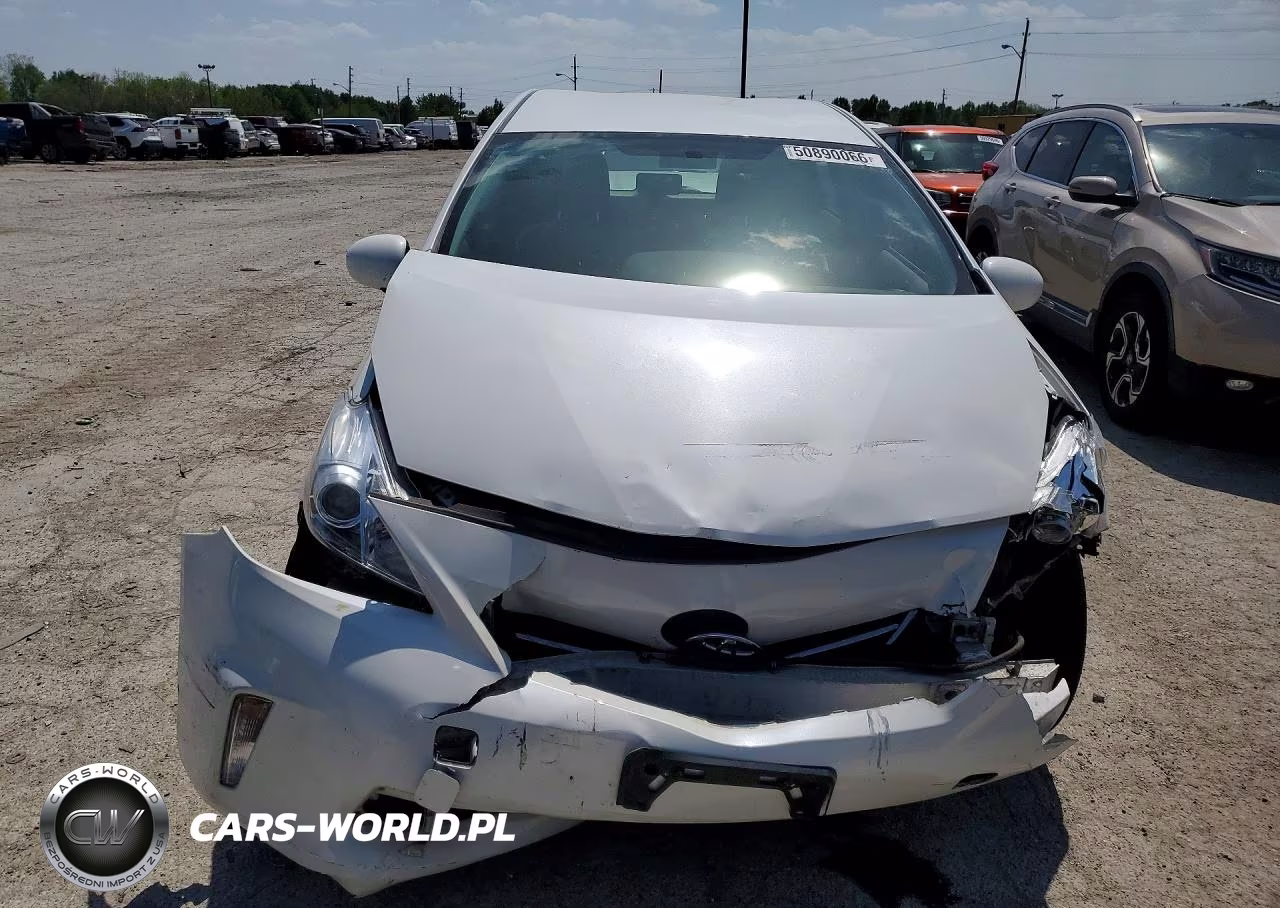 2013 Toyota Prius V Three VIN:JTDZN3EU3D3197272 - 5