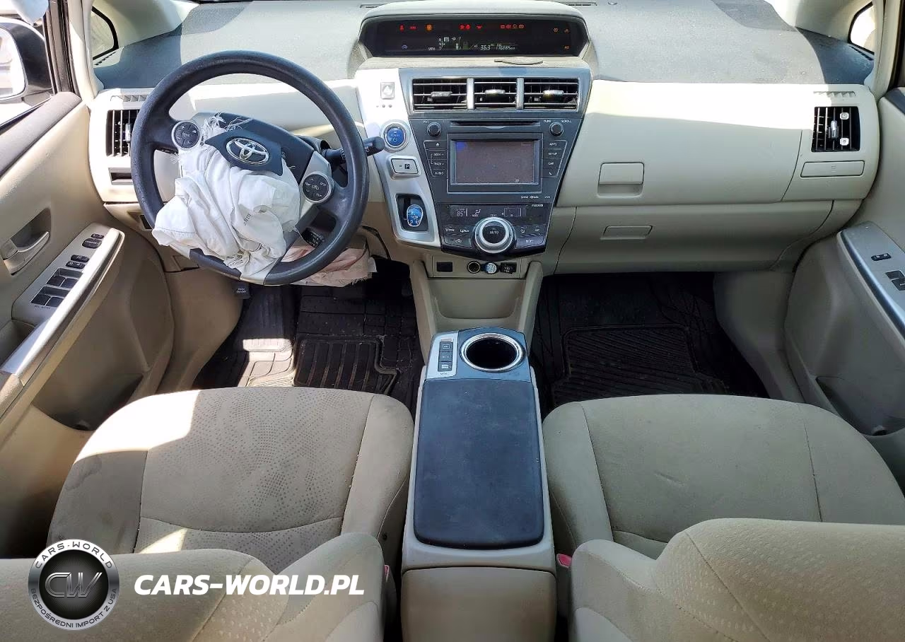 2013 Toyota Prius V Three VIN:JTDZN3EU3D3197272 - 8