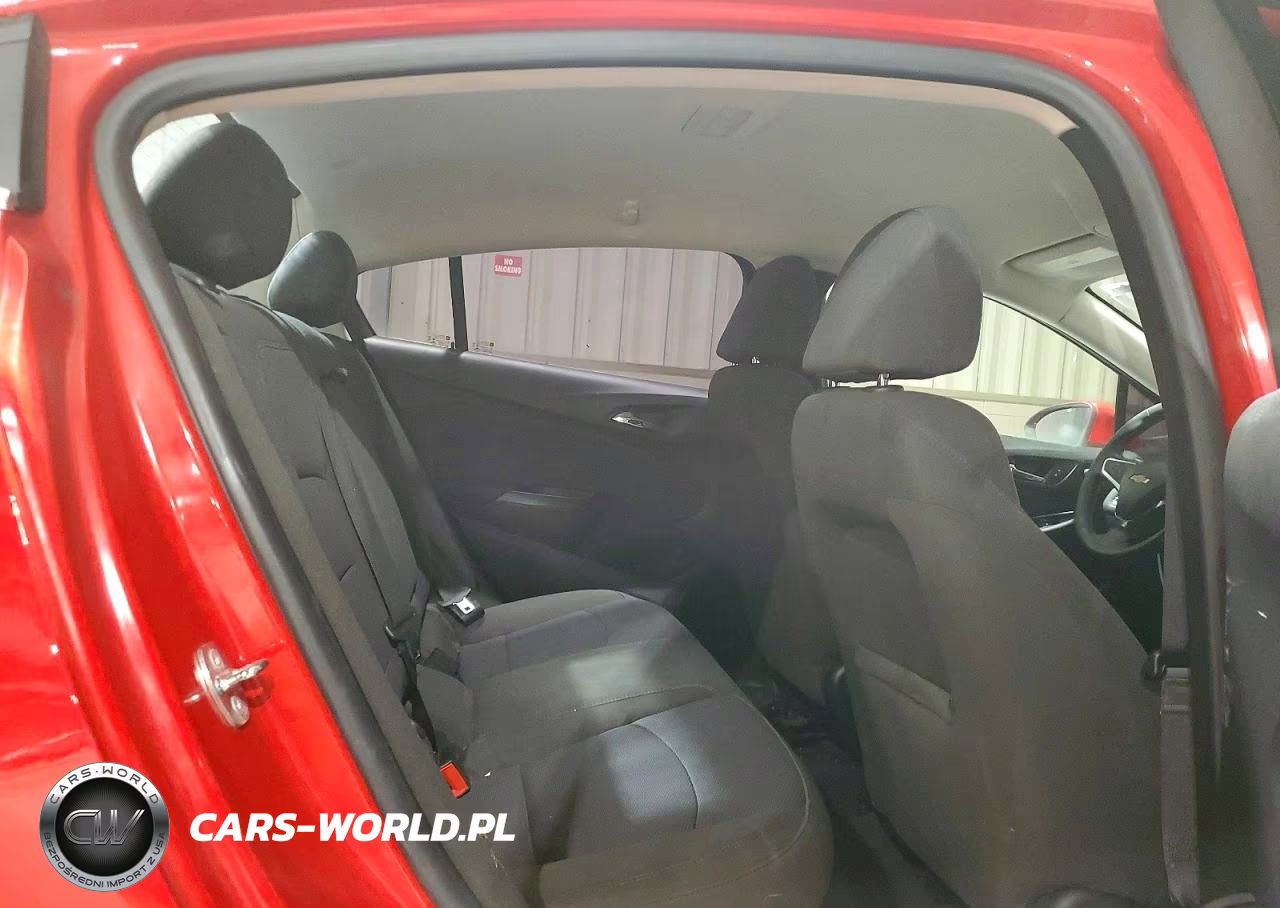 2018 Chevrolet Cruze Lt VIN:1G1BE5SM7J7239568 - 10