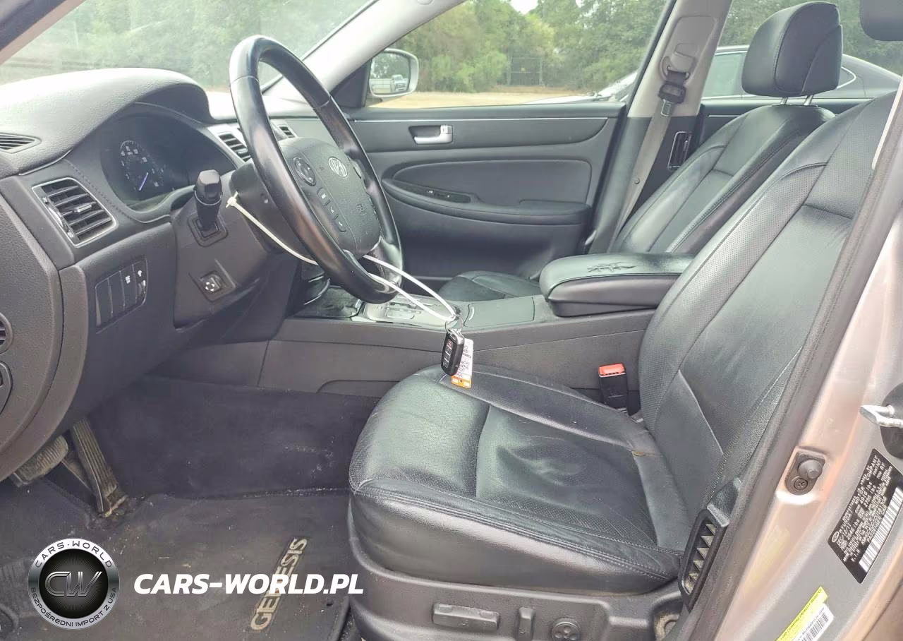 2012 Hyundai Genesis 3.8L VIN:KMHGC4DD5CU181308 - 7