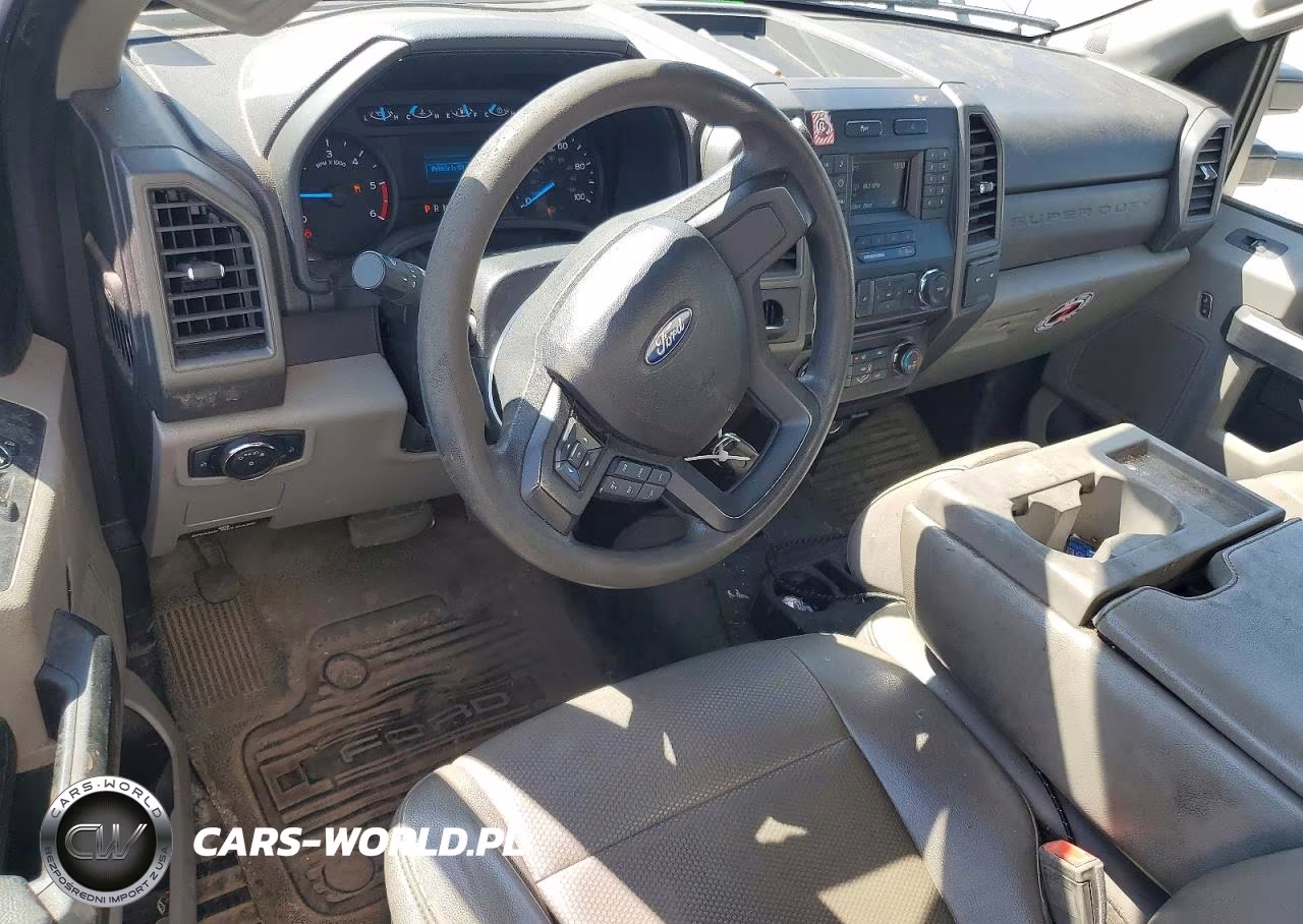 2018 Ford F450 Super Duty Box Truck VIN:1FDUF4GY9JDA02886 - 8