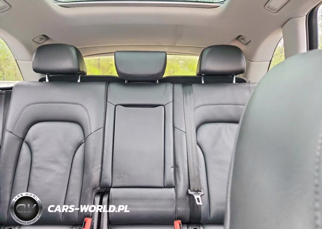 2016 Audi Q5 Premium Plus VIN:WA1L2AFP6GA084390 - 10