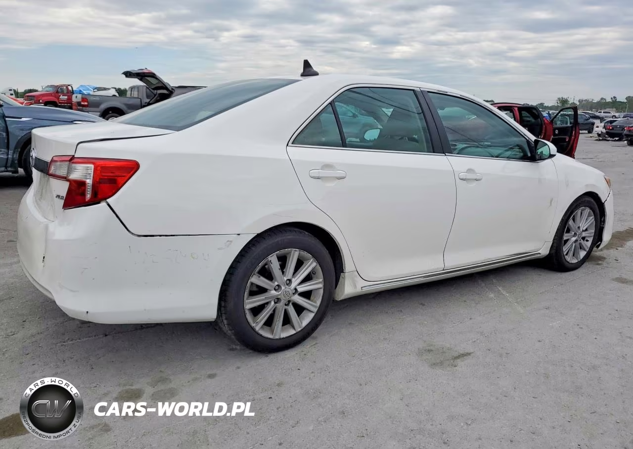 2014 Toyota Camry Hybrid Xle VIN:4T1BD1FK3EU099291 - 3