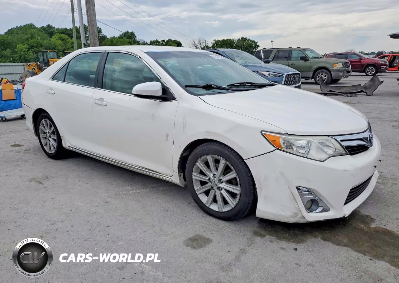 2014 Toyota Camry Hybrid Xle VIN:4T1BD1FK3EU099291 - 4