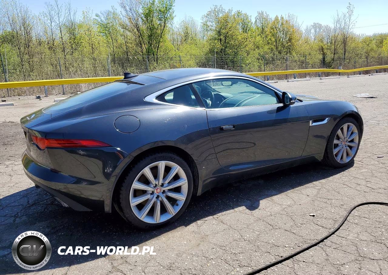 2015 Jaguar F-Type VIN:SAJWA6AT4F8K16352 - 3