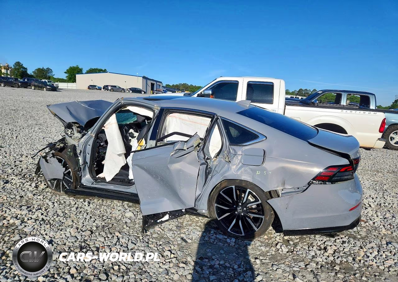 2024 Honda Accord Touring Hybrid VIN:1HGCY2F8XRA053621 - 2