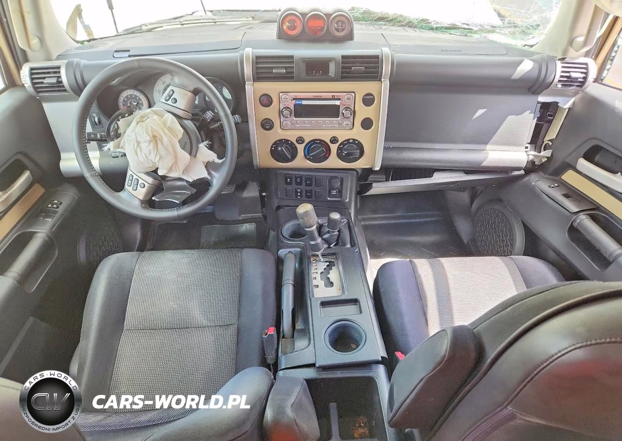 2012 Toyota Fj Cruiser Base VIN:JTEBU4BF4CK145682 - 8