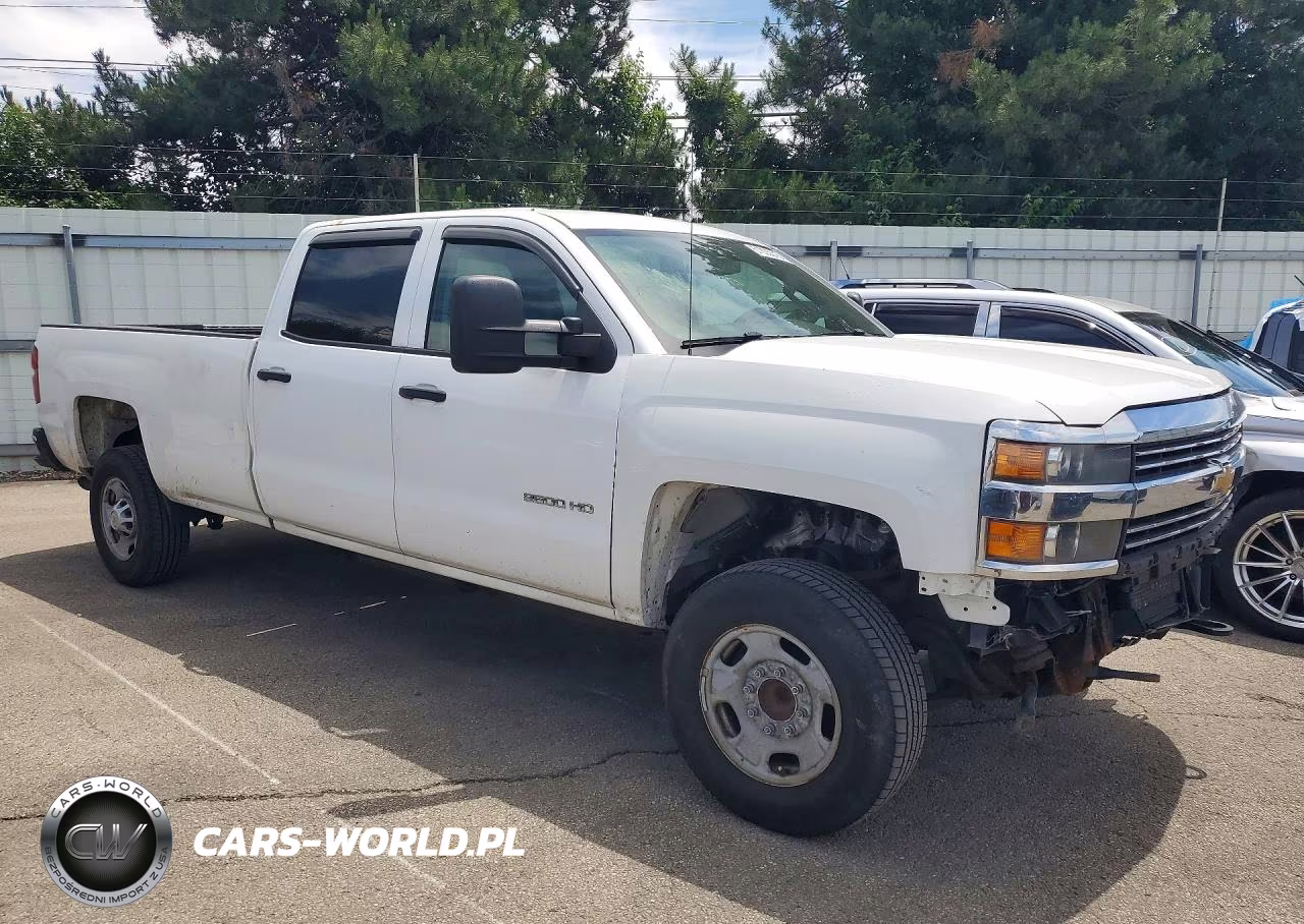 2015 Chevrolet Silverado C2500 Heavy Duty VIN:1GC1CUEG2FF138962 - 4