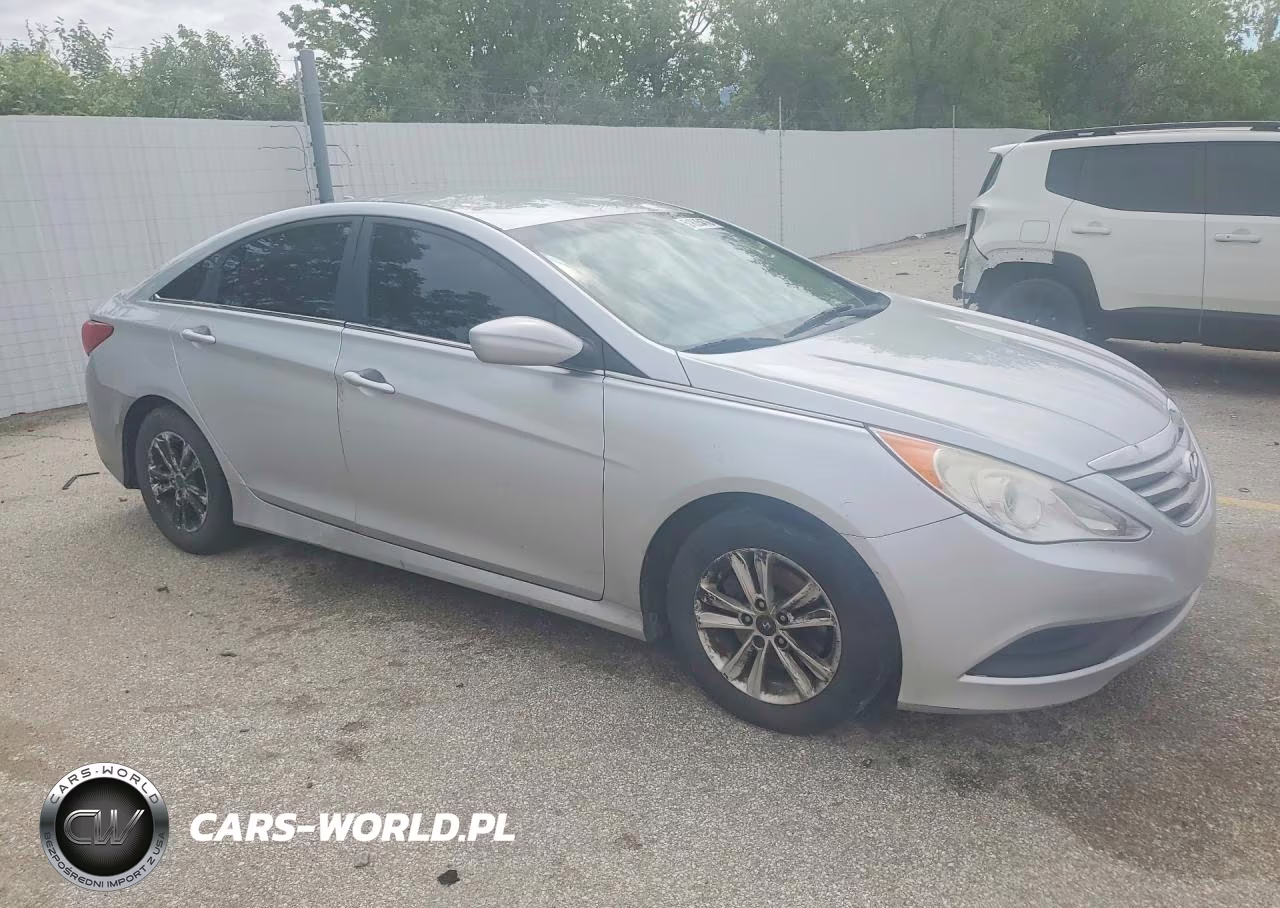 2014 Hyundai Sonata Gls VIN:5NPEB4AC3EH864597 - 4