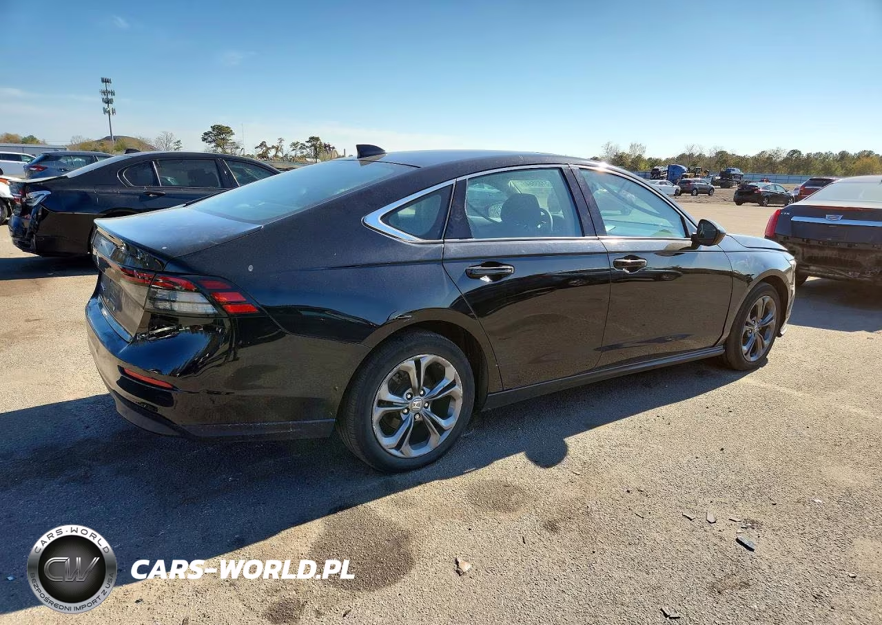 2023 Honda Accord Sed VIN:1HGCY1F30PA012300 - 3
