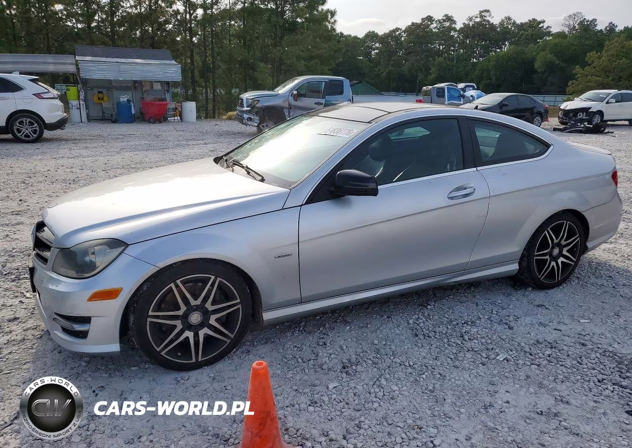 2014 Mercedes-Benz C 250