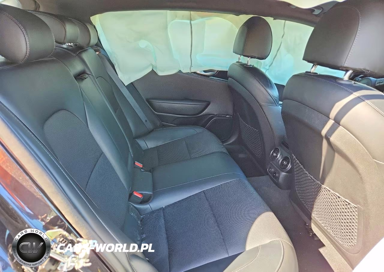 2020 Kia Stinger Gt-Line VIN:KNAE15LA1L6080640 - 10