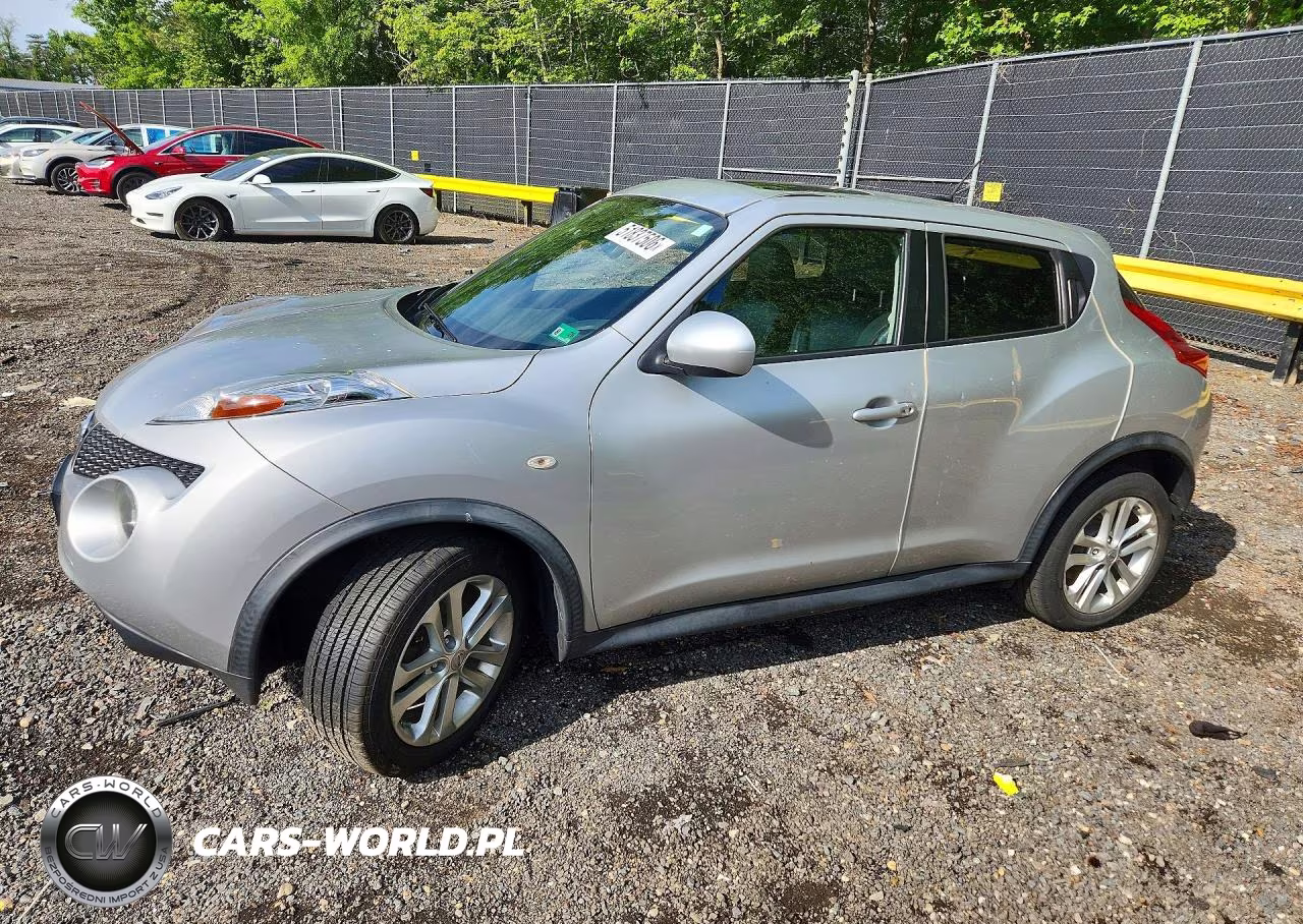 2013 Nissan Juke S