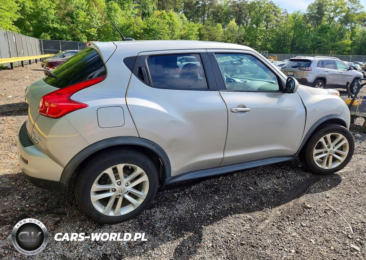 2013 Nissan Juke S VIN:JN8AF5MV9DT210742 - 3