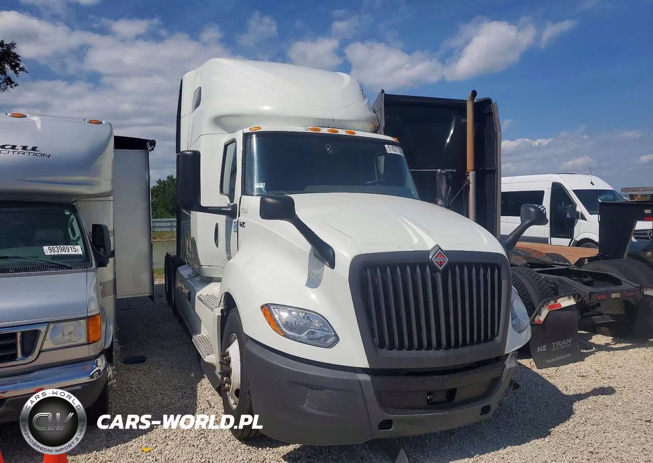 2022 International Lt625 Semi Truck