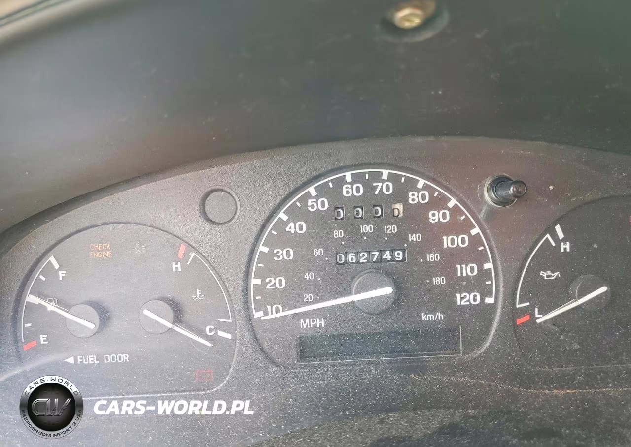 2000 Ford 250 Ranger VIN:1FTYR10C4YTA05026 - 9