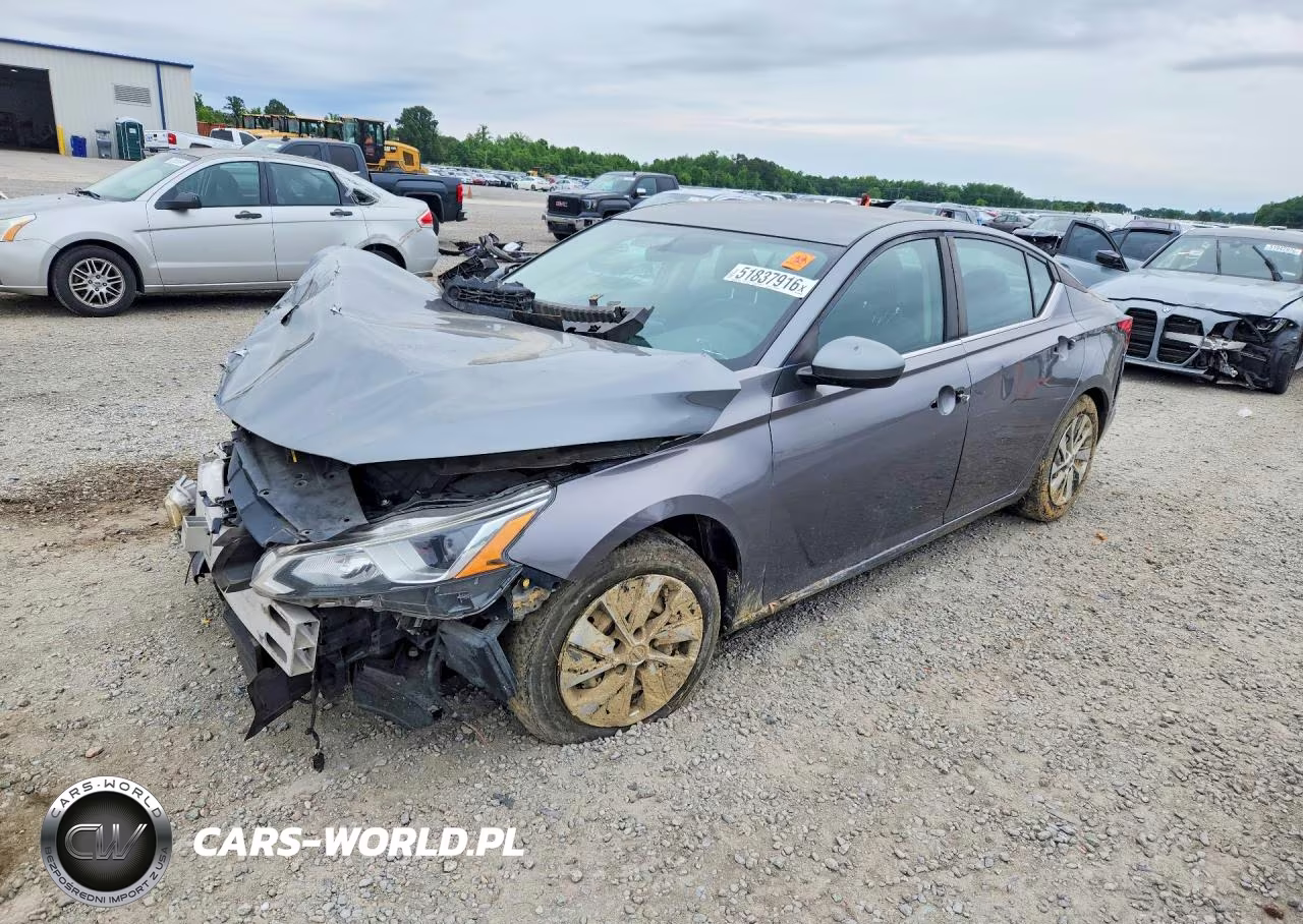 2019 Nissan Altima S