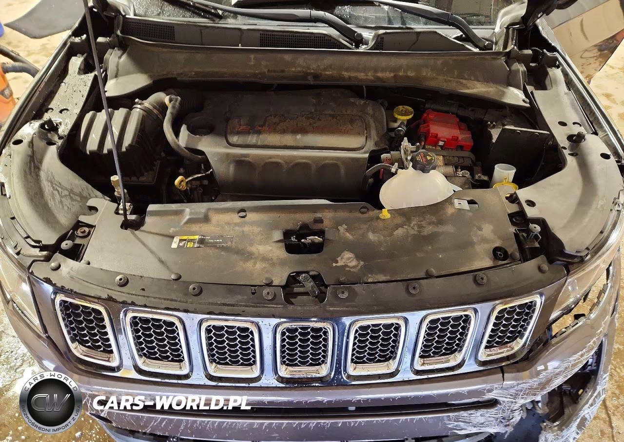 2019 Jeep Compass Latitude VIN:3C4NJDBB8KT703800 - 12