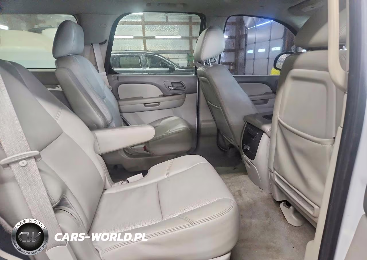 2011 Chevrolet Tahoe K1500 Ltz VIN:1GNSKCE03BR115176 - 11