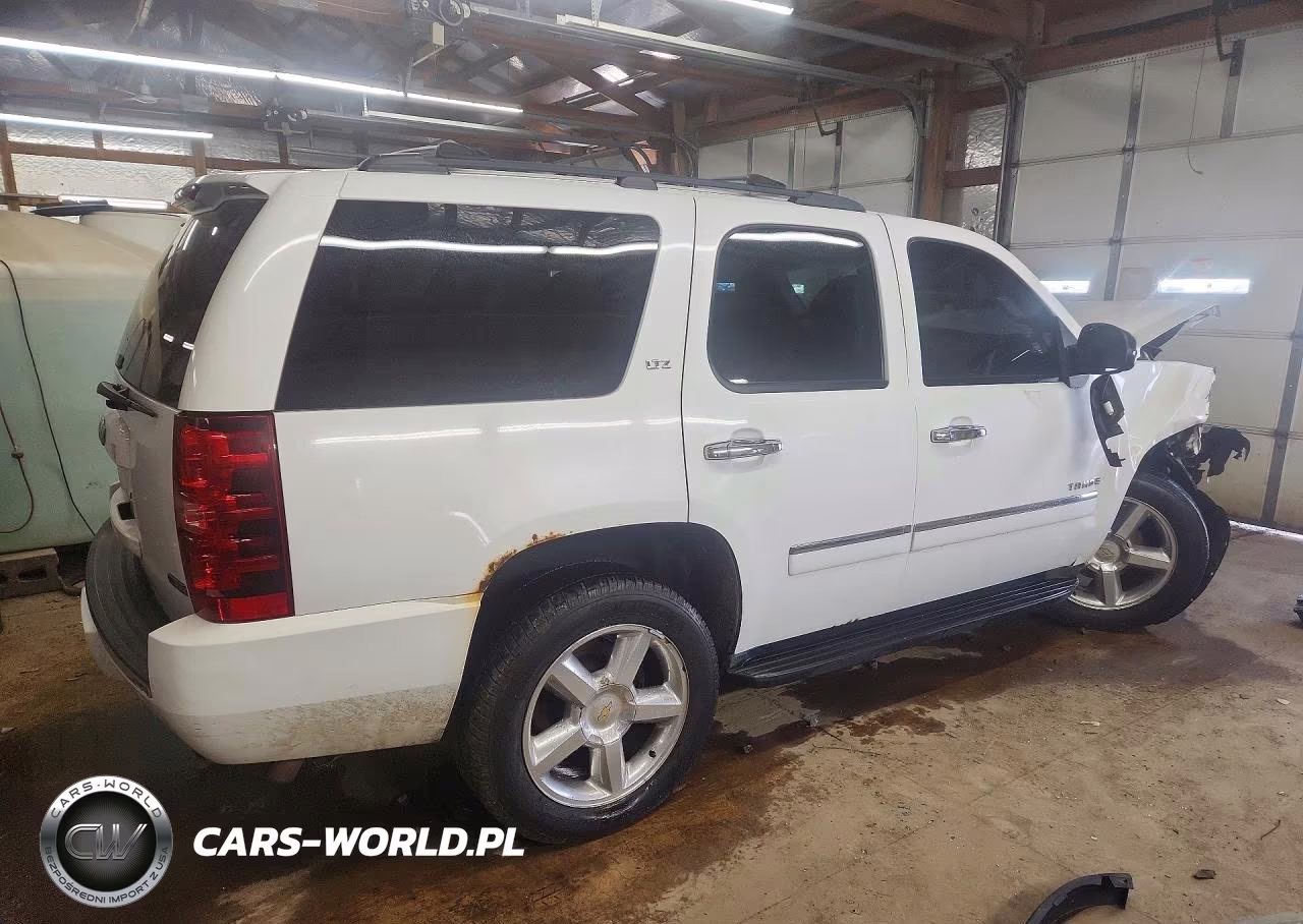 2011 Chevrolet Tahoe K1500 Ltz VIN:1GNSKCE03BR115176 - 3