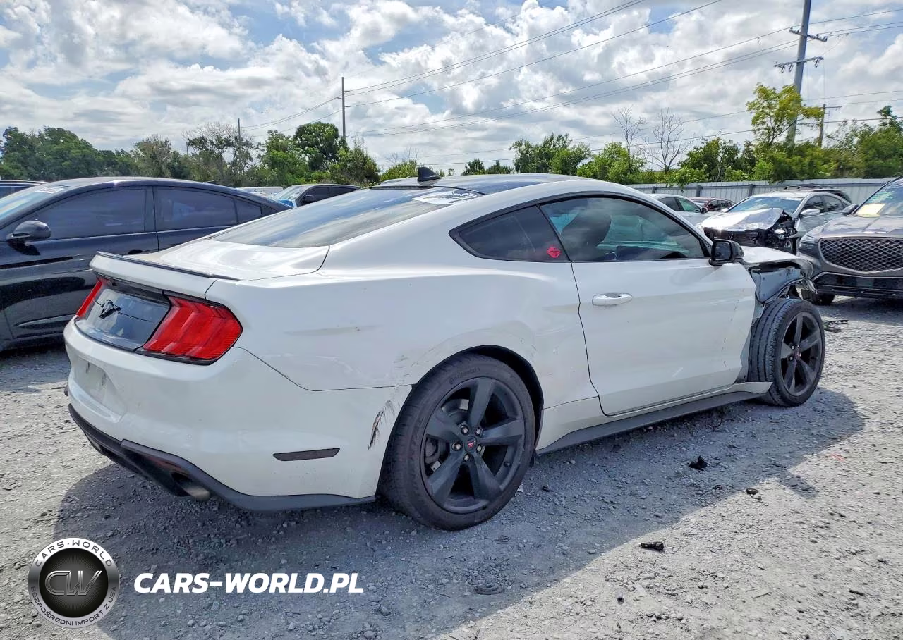2021 Ford Mustang VIN:1FA6P8TH1M5147626 - 3