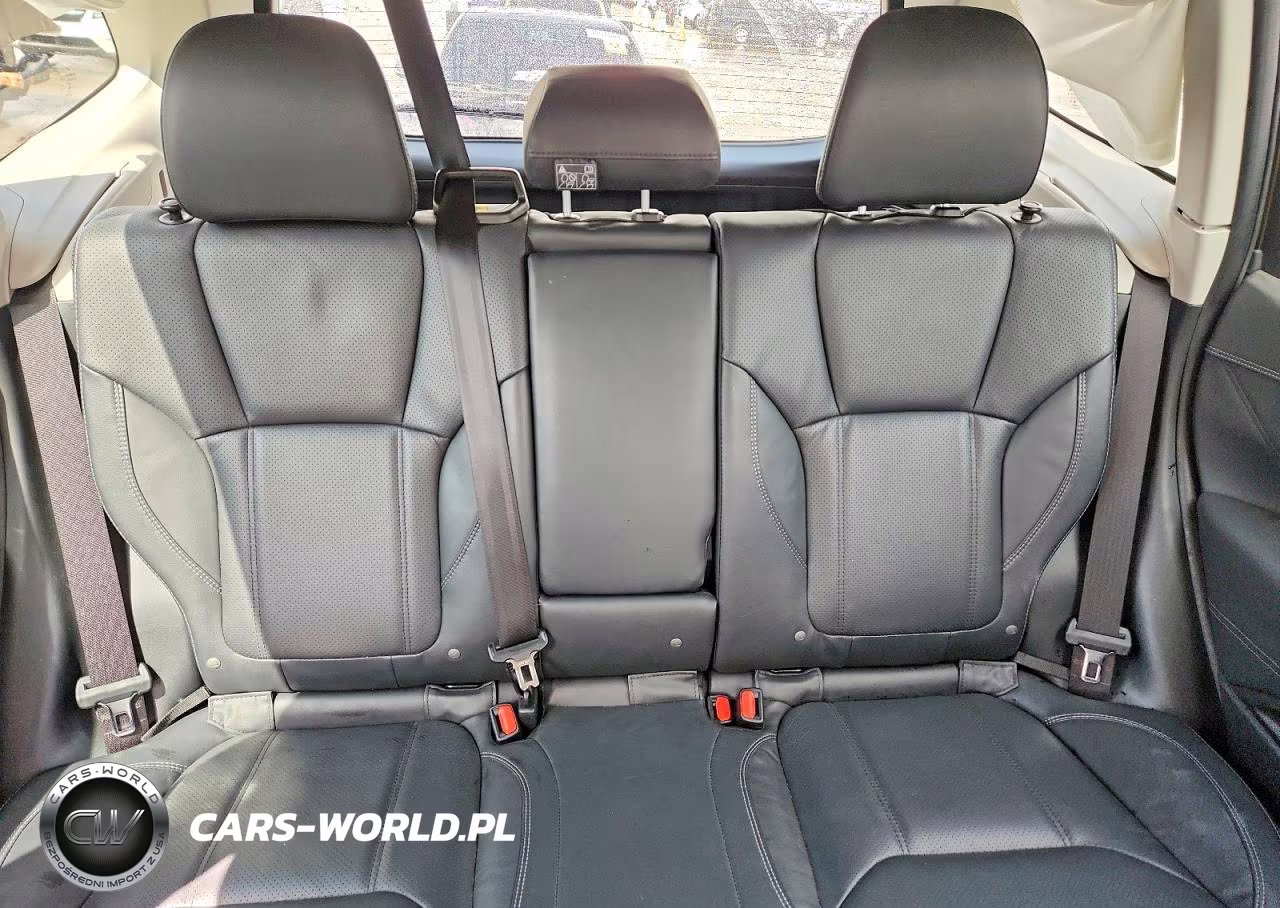 2022 Subaru Forester Touring VIN:JF2SKARC8NH491692 - 10