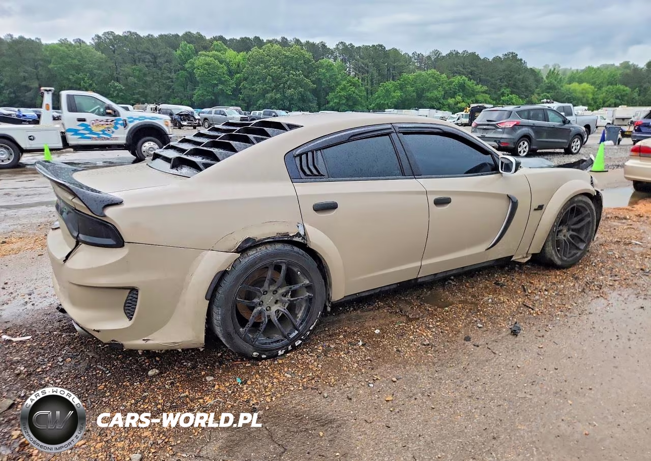 2018 Dodge Charger R VIN:2C3CDXGJ5JH228599 - 3