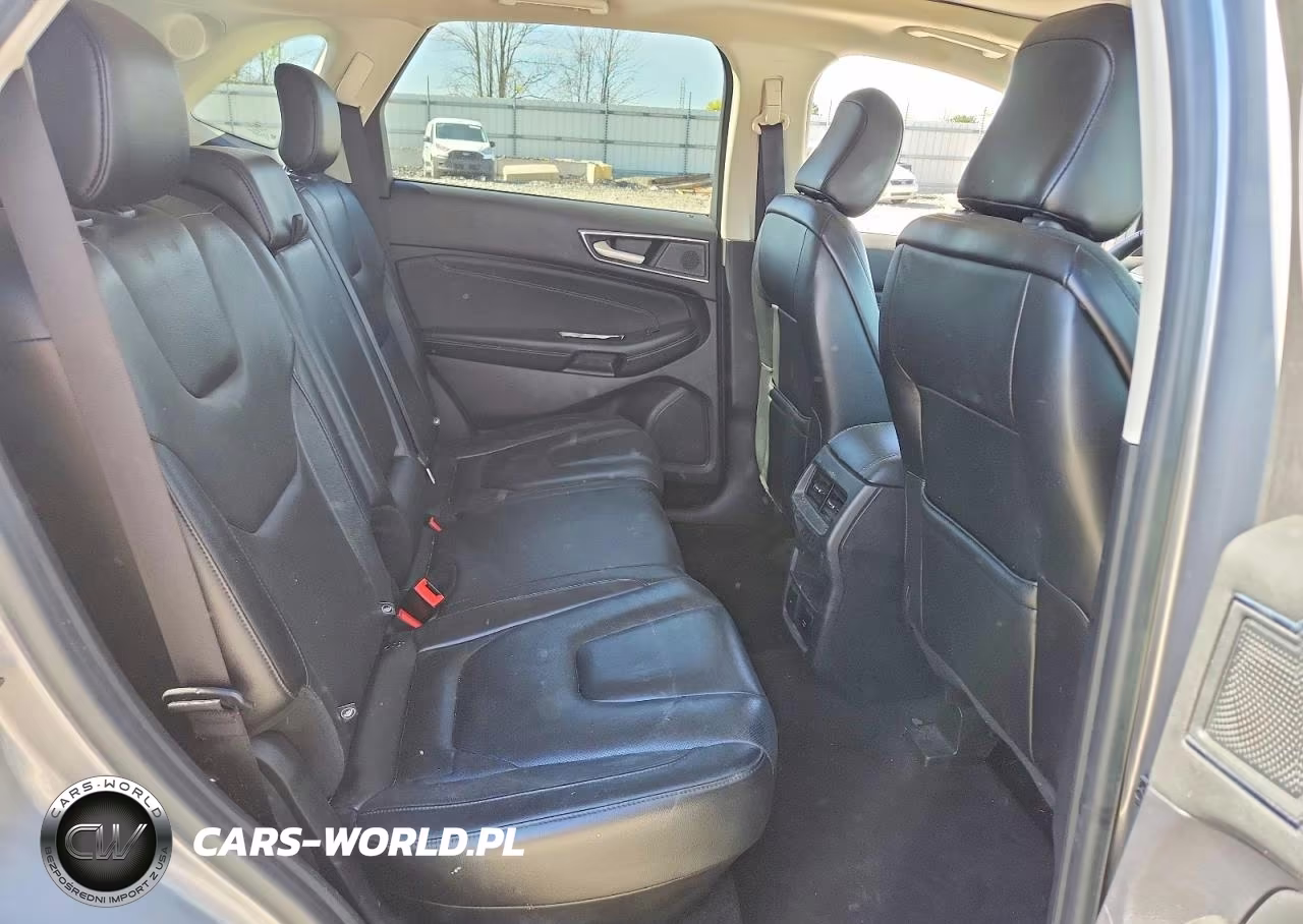 2020 Ford Edge Titanium VIN:2FMPK4K90LBA72567 - 10