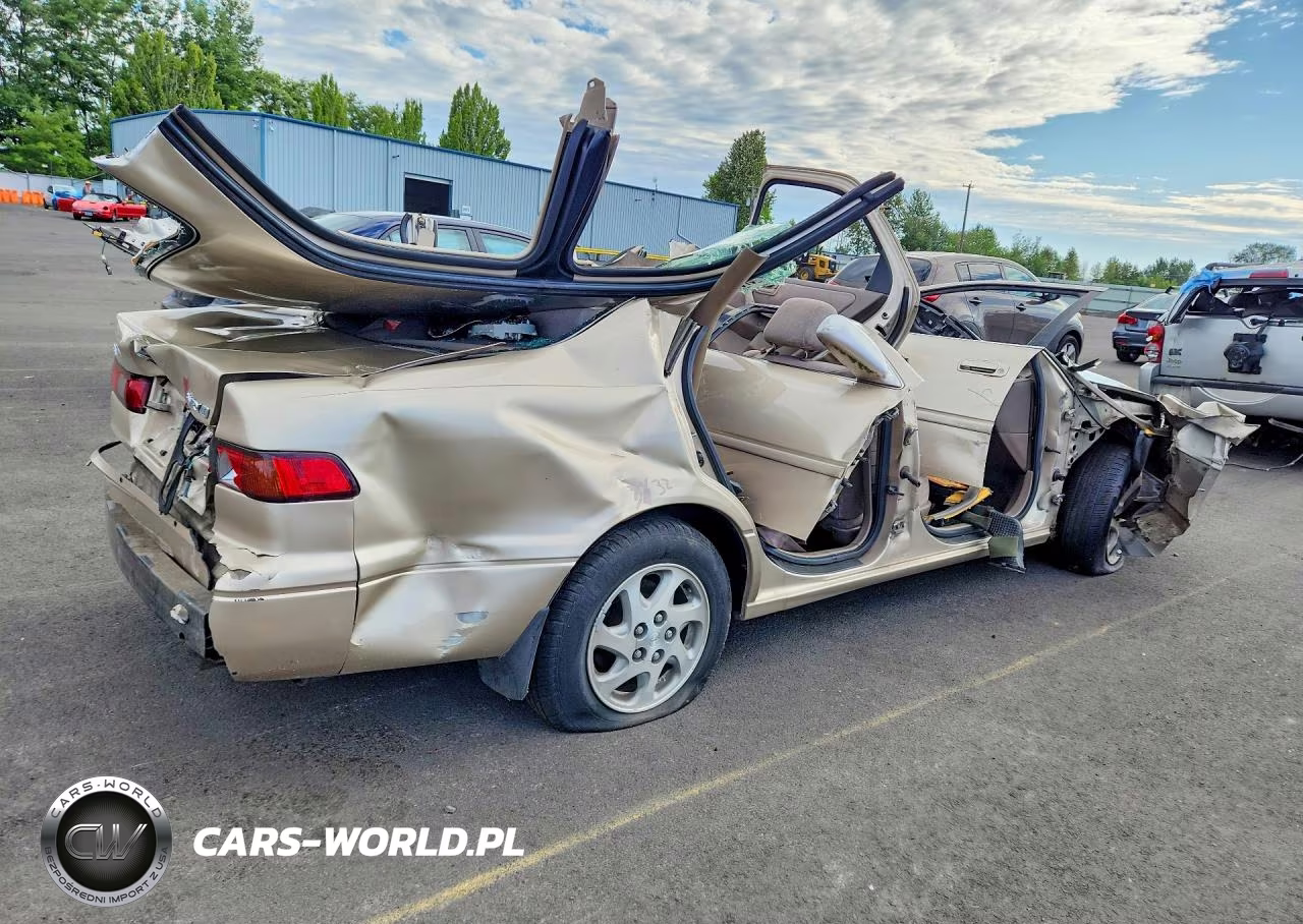 1999 Toyota Camry Le V6 VIN:JT2BF22K8X0180123 - 3
