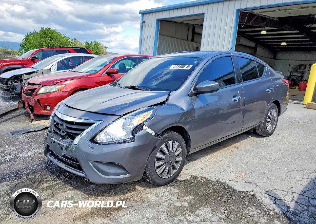 2019 Nissan Versa Sv