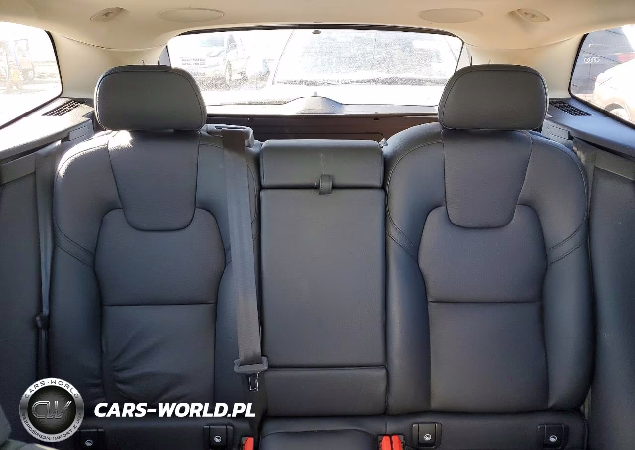 2023 Volvo Xc60 Plus VIN:YV4L12RNXP1376288 - 10