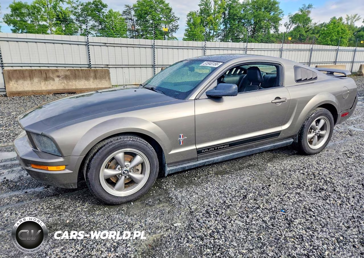2005 Ford Mustang