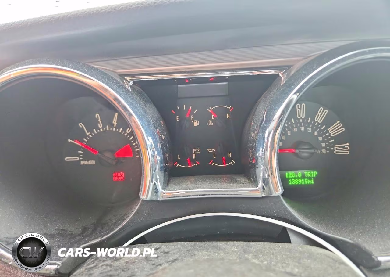 2005 Ford Mustang VIN:1ZVFT80NX55196158 - 9
