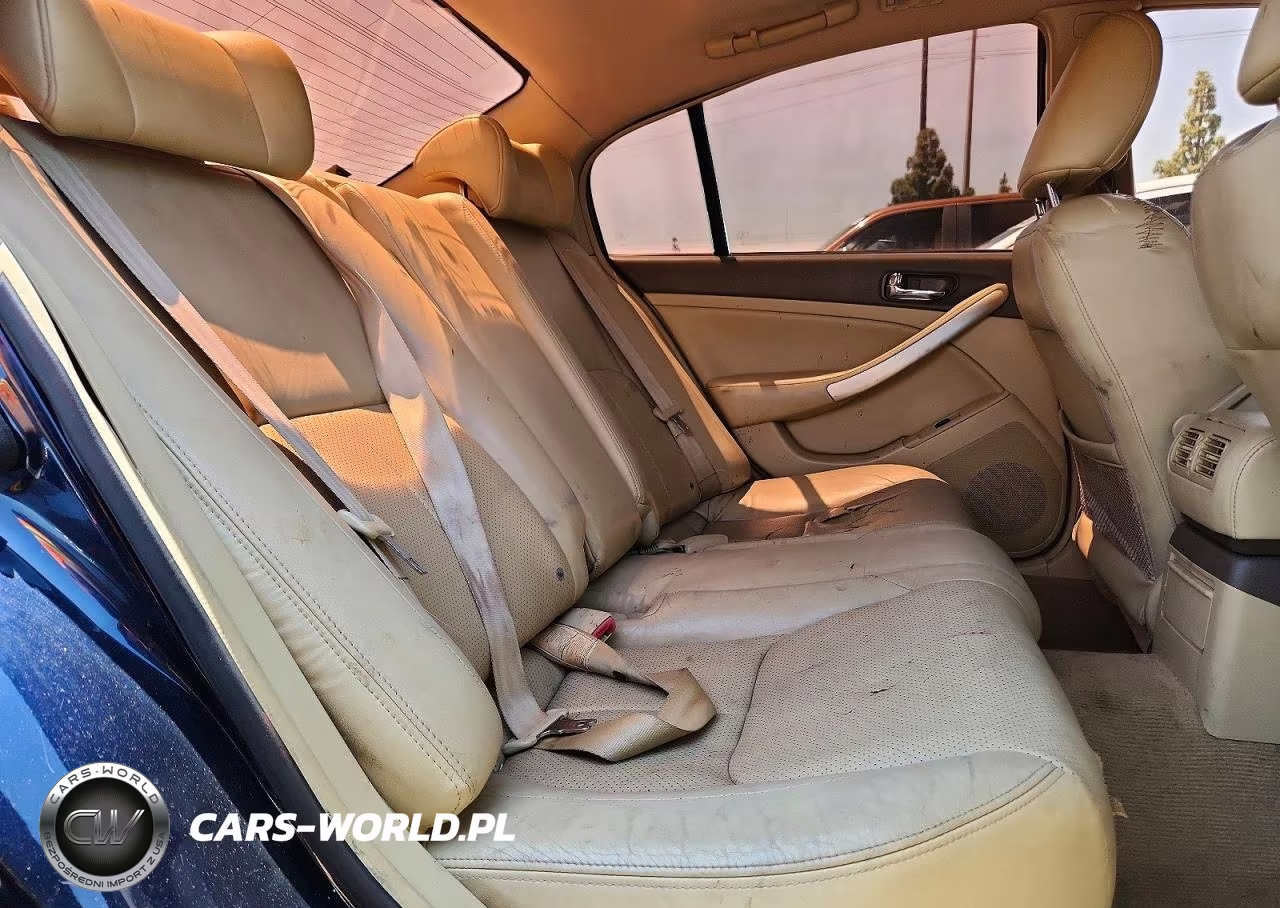 2005 Infiniti G35 Base VIN:JNKCV51E85M218742 - 10