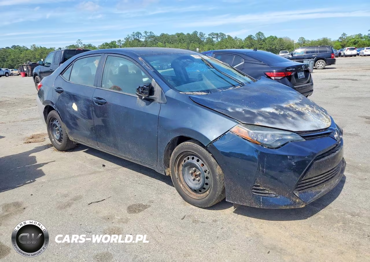 2017 Toyota Corolla Le VIN:5YFBURHE3HP674470 - 4