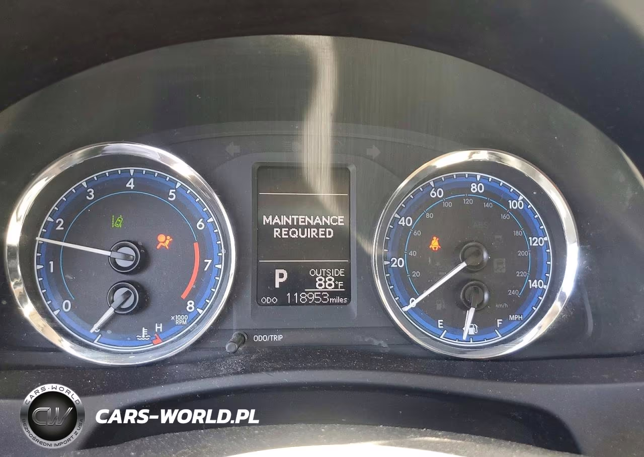 2017 Toyota Corolla Le VIN:5YFBURHE3HP674470 - 9