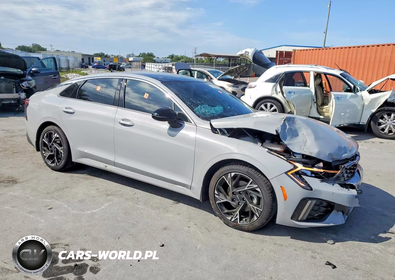 2025 Kia K5 Gt Line VIN:KNAG64J76S5278839 - 4